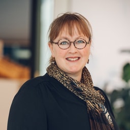 Nienke van der Veer nienke.vanderveer floren.nl 500x500