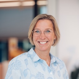Louise de Vos louise.devos floren.nl 500x500